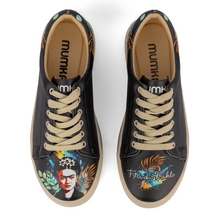 Sneakersy wegańskie z Fridą Kahlo czarne Mumka FRIDASNK25-003