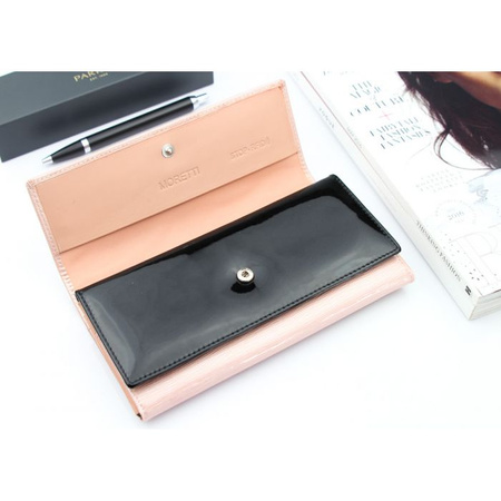 Portfel Damski Skórzany Moretti Duży Lakierowany Różowy RFID Secured