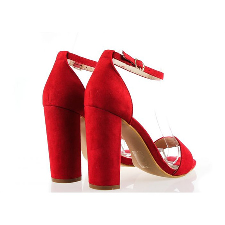 Sandały Czerwone Z Klamerką