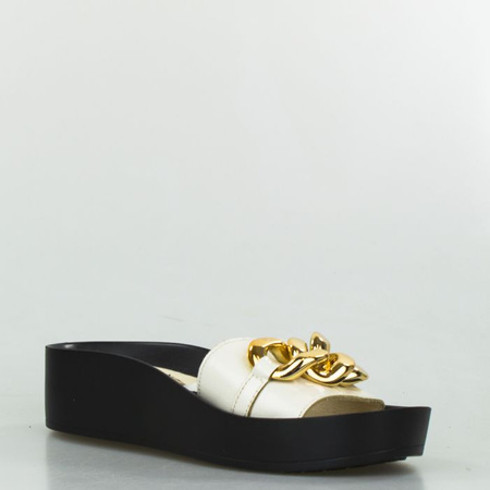 Klapki skórzane z łańcuchem czarne kremowe Sempre