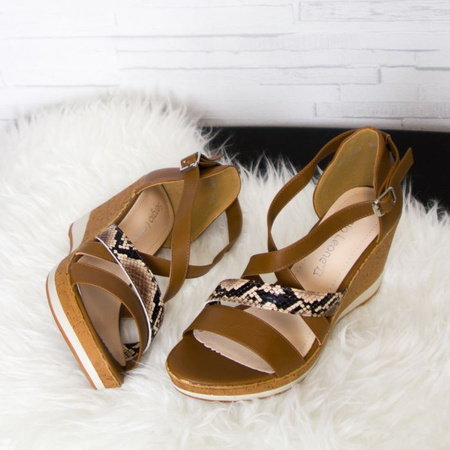 Sandały na koturnie z wężowym paskiem brązowe Sergio Leone