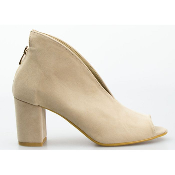 Botki na słupku open toe beżowe Optimo