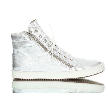 Sneakersy skórzane