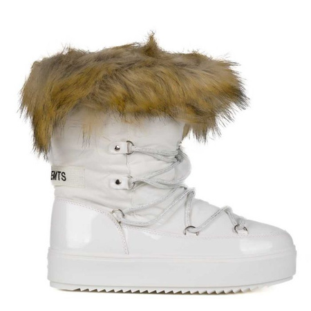 Śniegowce lakierowane zimowe botki ocieplane z kożuszkiem białe