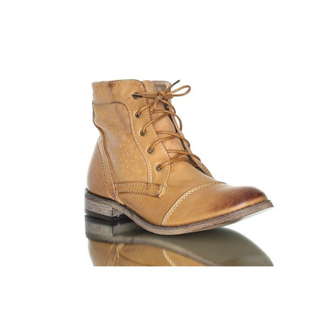 Sznurowane trzewiki z kwiatowym motywem na cholewce. W kolorze brązu.