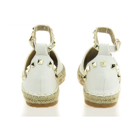 Espadryle z ćwiekami