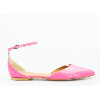 Baleriny sandały skórzane lakierowane różowe Victoria Gotti