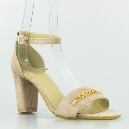 Sandały zamszowe ze złotym łańcuszkiem beżowe Optimo