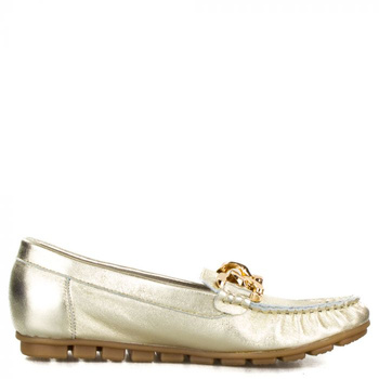 Mokasyny skórzane ze złotym łańcuchem połyskujące złote Sempre