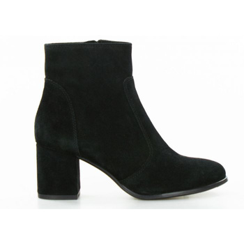 Botki skórzane welurowe na klocku czarne Sempre