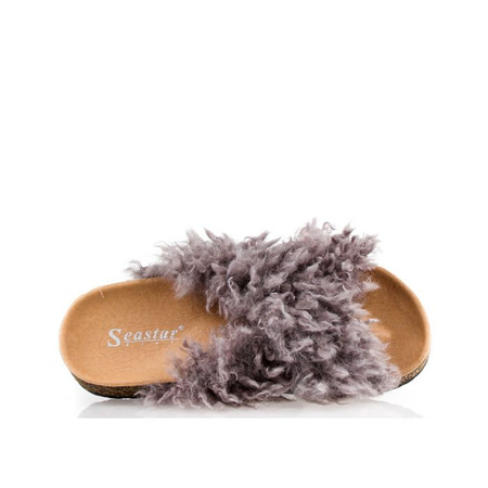 Klapki na ładnej platformie