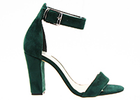 Zielone zamszowe sandały z klamrą Estetino