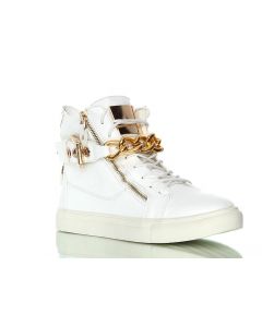 Sneakers - białe trampki. Trampki złoty łańcuch. Niesamowicie stylowe buty. 