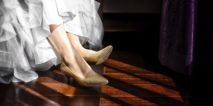 Z czym nosić złote buty? Podpowiadamy! ✰ Blog  ✰ - Blog
